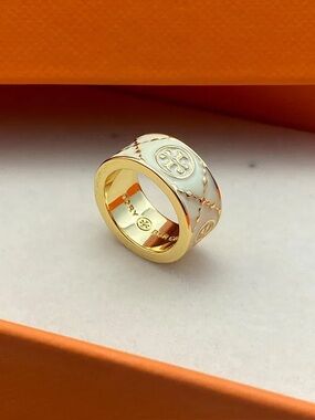Tory Burch White Enamel and Gold Logo Quilted Band Ring